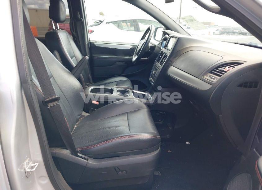 Photo 5 of 2012 Dodge Grand CARAVAN R/T (VIN 2C4RDGEG0CR307270)