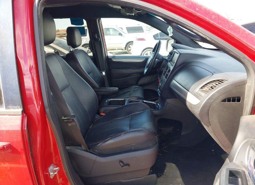 Photo 5 of 2014 Dodge Grand CARAVAN R/T (VIN 2C4RDGEG0ER327635)