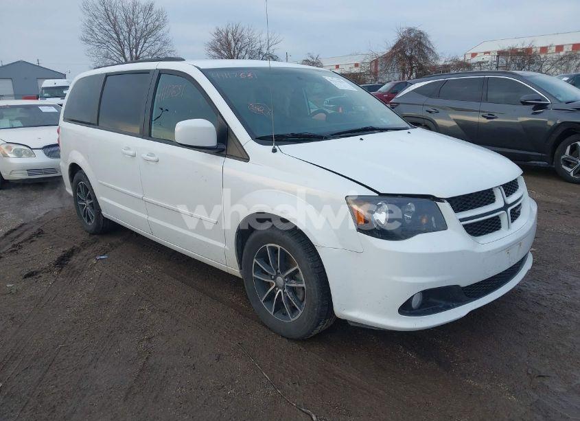 2016 Dodge Grand CARAVAN R/T (VIN 2C4RDGEG0GR275328) main photo