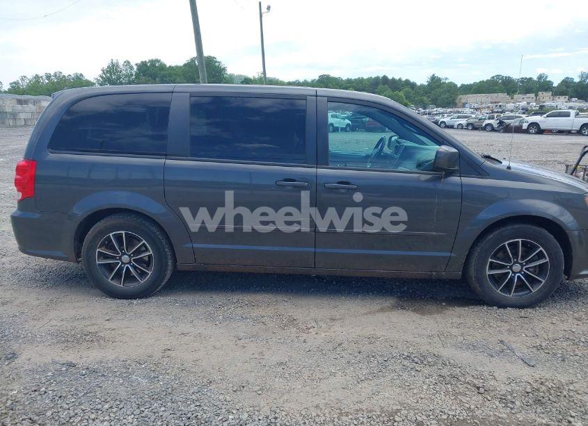 Photo 13 of 2016 Dodge Grand CARAVAN R/T (VIN 2C4RDGEG0GR277564)