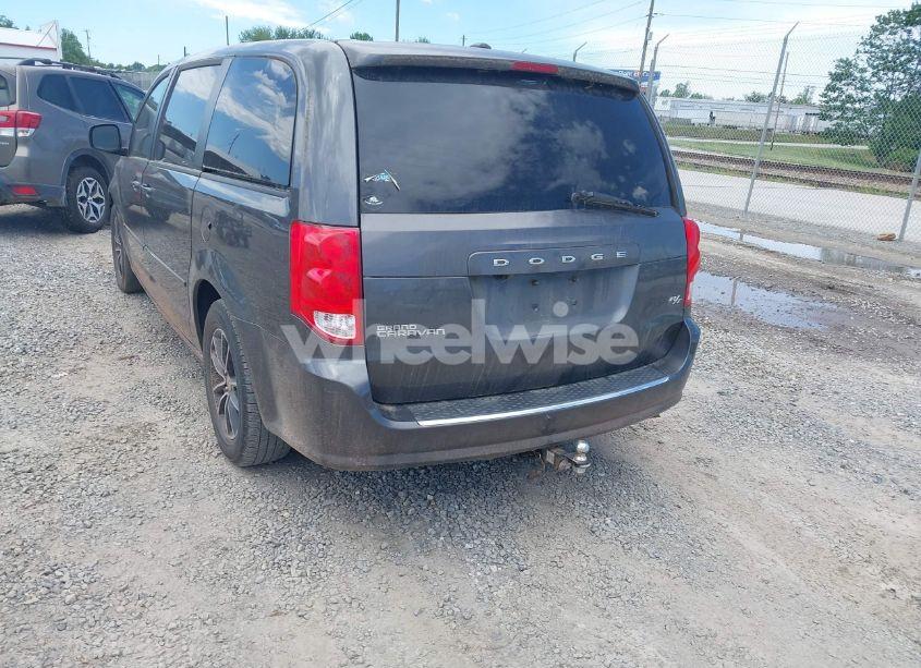 Photo 3 of 2016 Dodge Grand CARAVAN R/T (VIN 2C4RDGEG0GR277564)