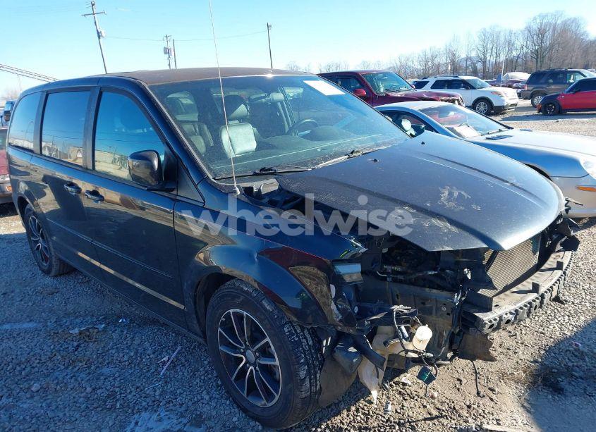 2016 Dodge Grand CARAVAN R/T (VIN 2C4RDGEG0GR358385) main photo