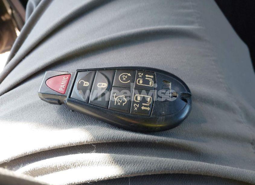 Photo 11 of 2016 Dodge Grand CARAVAN R/T (VIN 2C4RDGEG0GR358385)