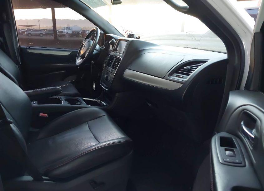 Photo 5 of 2017 Dodge Grand CARAVAN GT (VIN 2C4RDGEG0HR699089)