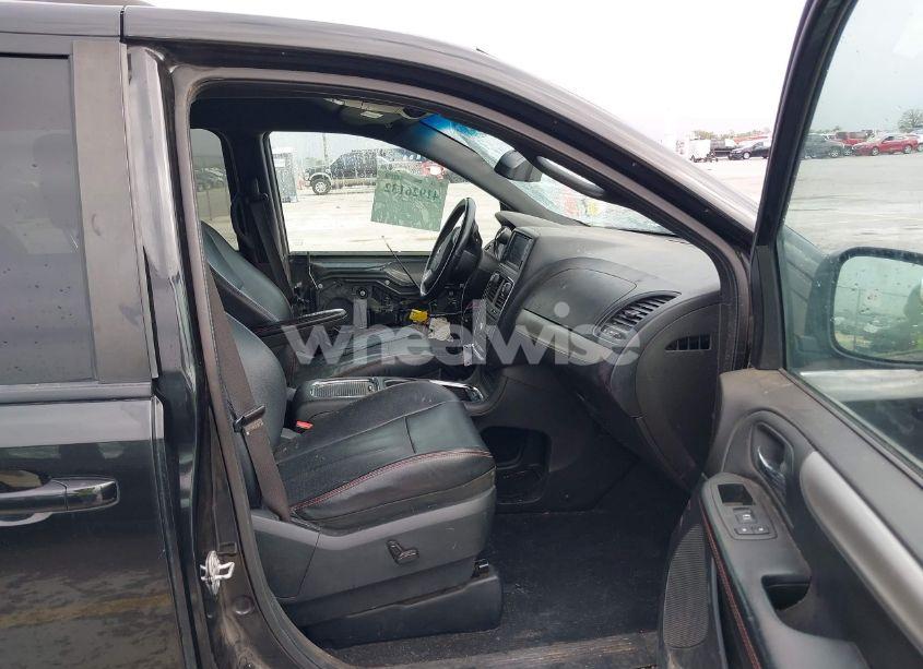 Photo 5 of 2017 Dodge Grand CARAVAN GT (VIN 2C4RDGEG0HR755290)