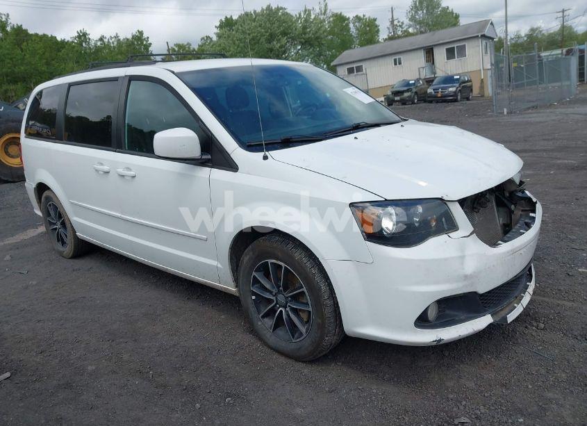 2017 Dodge Grand CARAVAN GT (VIN 2C4RDGEG0HR845376) main photo