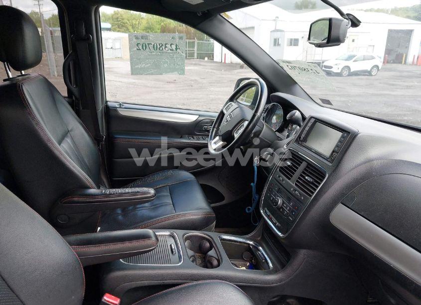 Photo 5 of 2017 Dodge Grand CARAVAN GT (VIN 2C4RDGEG0HR845376)