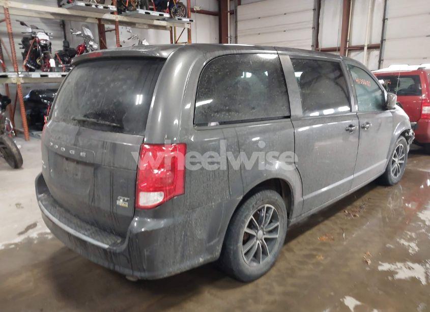 Photo 4 of 2018 Dodge Grand CARAVAN GT (VIN 2C4RDGEG0JR179612)