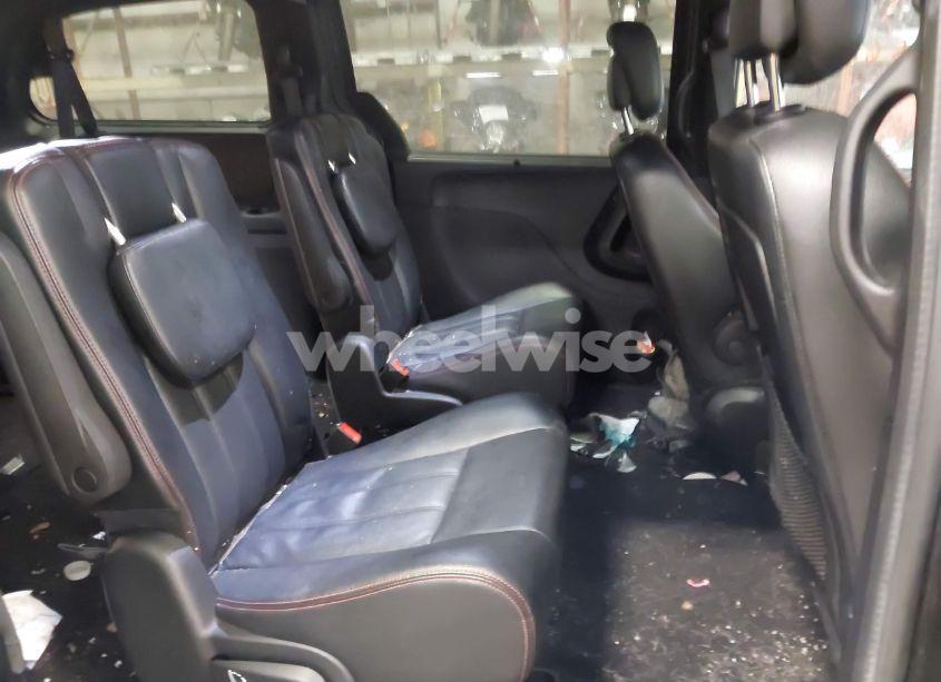 Photo 8 of 2018 Dodge Grand CARAVAN GT (VIN 2C4RDGEG0JR179612)