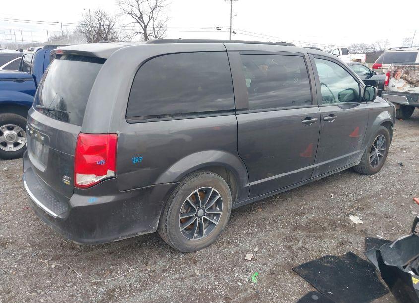Photo 4 of 2018 Dodge Grand CARAVAN GT (VIN 2C4RDGEG0JR345370)