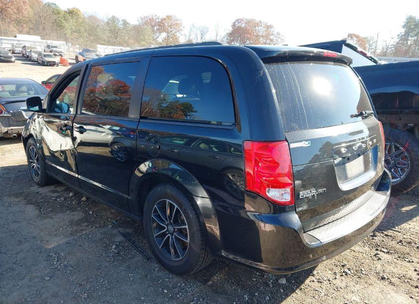 Photo 3 of 2019 Dodge Grand CARAVAN GT (VIN 2C4RDGEG0KR512571)