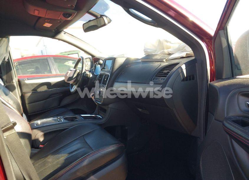 Photo 5 of 2019 Dodge Grand CARAVAN GT (VIN 2C4RDGEG0KR611374)