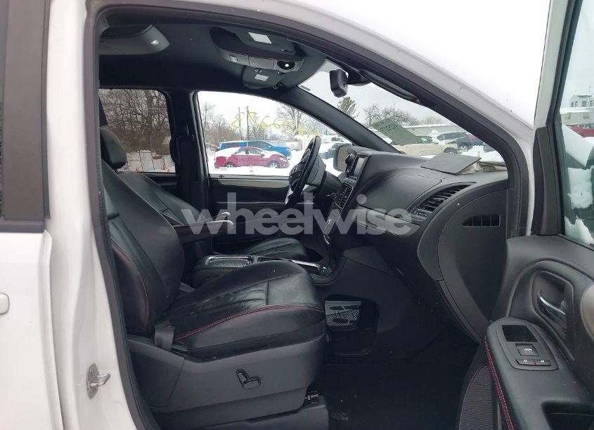 Photo 5 of 2019 Dodge Grand CARAVAN GT (VIN 2C4RDGEG0KR659019)