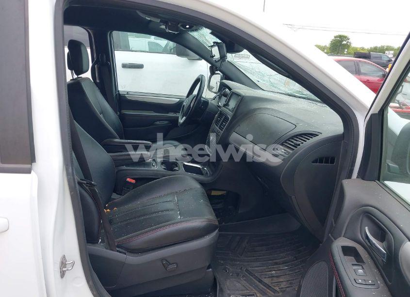 Photo 5 of 2019 Dodge Grand CARAVAN GT (VIN 2C4RDGEG0KR711653)