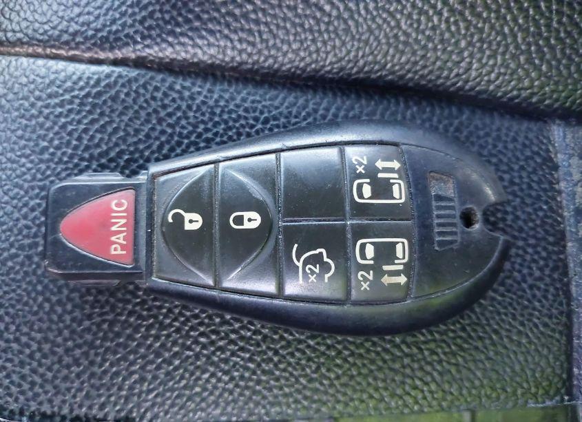 Photo 11 of 2016 Dodge Grand CARAVAN R/T (VIN 2C4RDGEG1GR329333)