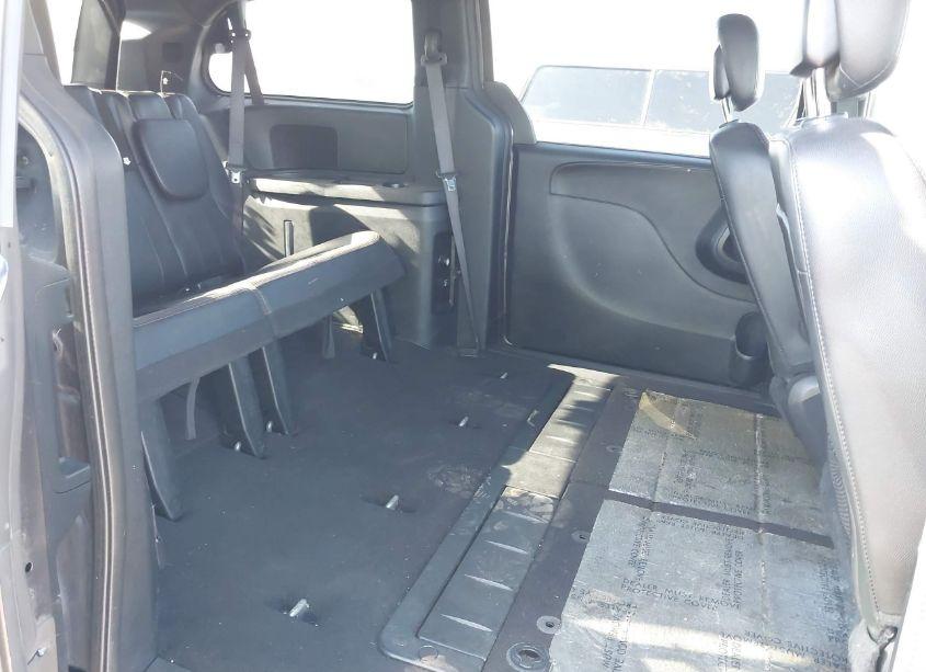 Photo 8 of 2016 Dodge Grand CARAVAN R/T (VIN 2C4RDGEG1GR329333)
