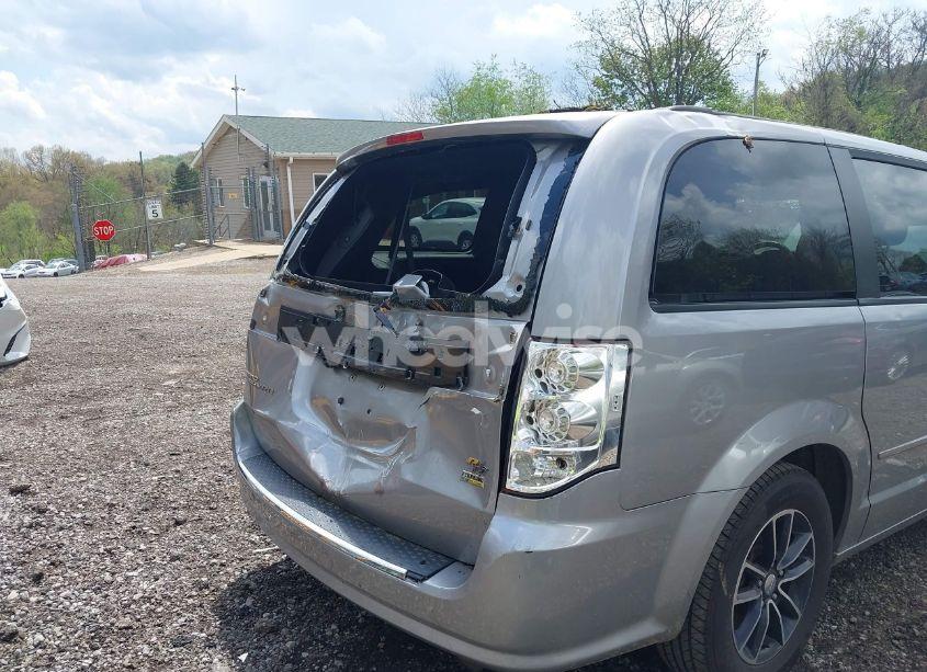 Photo 6 of 2016 Dodge Grand CARAVAN R/T (VIN 2C4RDGEG1GR376118)