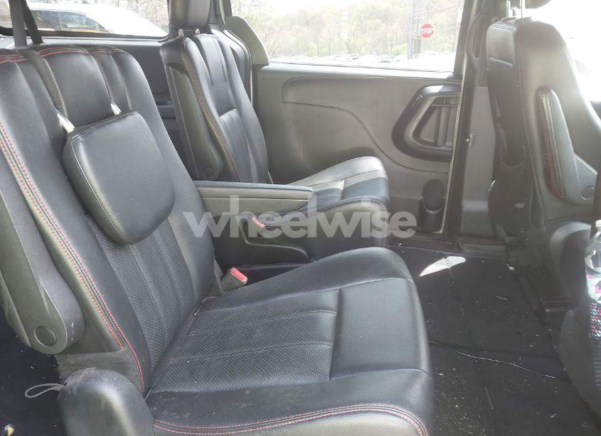 Photo 8 of 2016 Dodge Grand CARAVAN R/T (VIN 2C4RDGEG1GR376118)