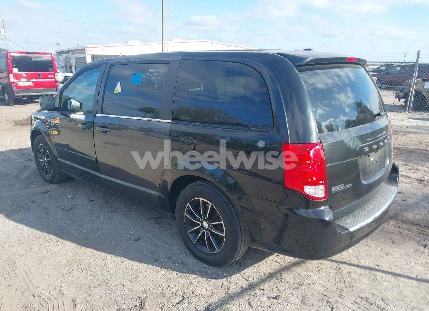 Photo 3 of 2018 Dodge Grand CARAVAN GT (VIN 2C4RDGEG1JR205022)