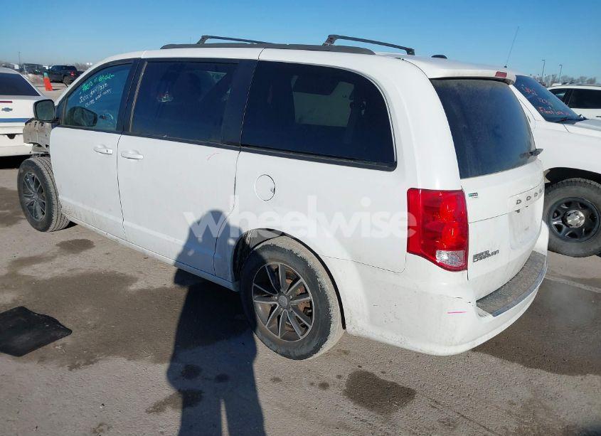 Photo 3 of 2018 Dodge Grand CARAVAN GT (VIN 2C4RDGEG1JR324821)