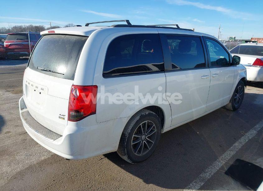 Photo 4 of 2018 Dodge Grand CARAVAN GT (VIN 2C4RDGEG1JR324821)