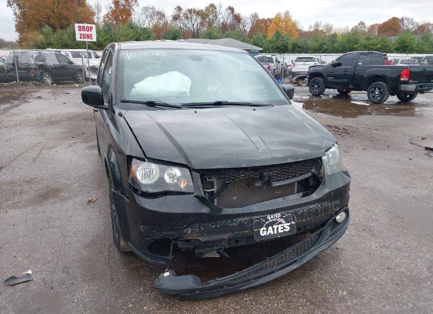 2019 Dodge Grand CARAVAN GT (VIN 2C4RDGEG1KR659210) main photo