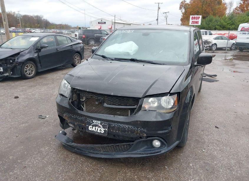 Photo 2 of 2019 Dodge Grand CARAVAN GT (VIN 2C4RDGEG1KR659210)