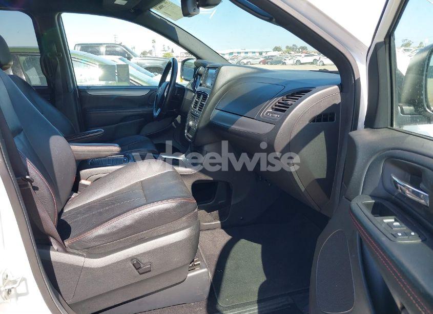 Photo 5 of 2019 Dodge Grand CARAVAN GT (VIN 2C4RDGEG1KR660521)