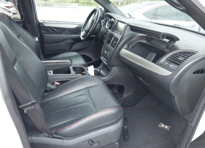 Photo 5 of 2019 Dodge Grand CARAVAN GT (VIN 2C4RDGEG1KR739316)