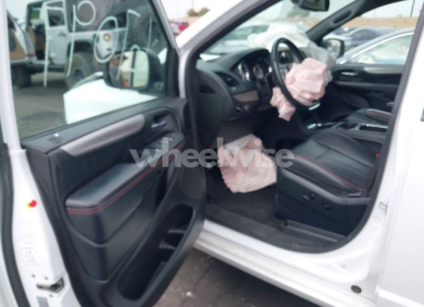 Photo 5 of 2019 Dodge Grand CARAVAN GT (VIN 2C4RDGEG1KR788757)