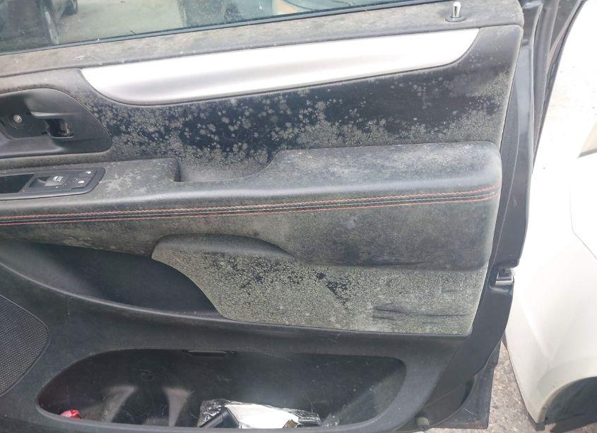 Photo 6 of 2012 Dodge Grand CARAVAN R/T (VIN 2C4RDGEG2CR131158)