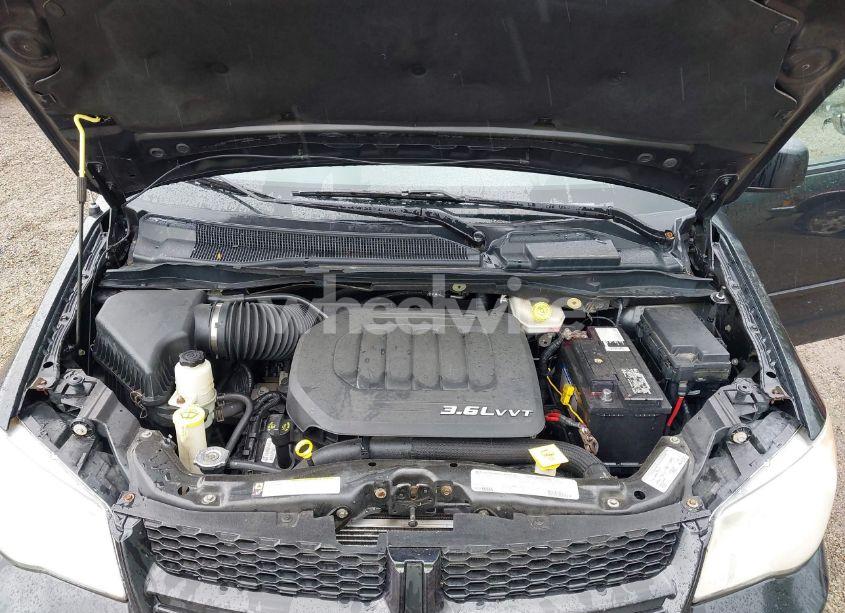 Photo 10 of 2012 Dodge Grand CARAVAN R/T (VIN 2C4RDGEG2CR155217)