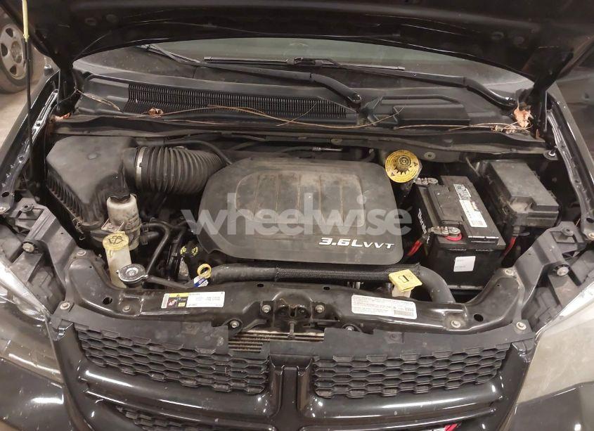 Photo 10 of 2014 Dodge Grand CARAVAN R/T (VIN 2C4RDGEG2ER376383)