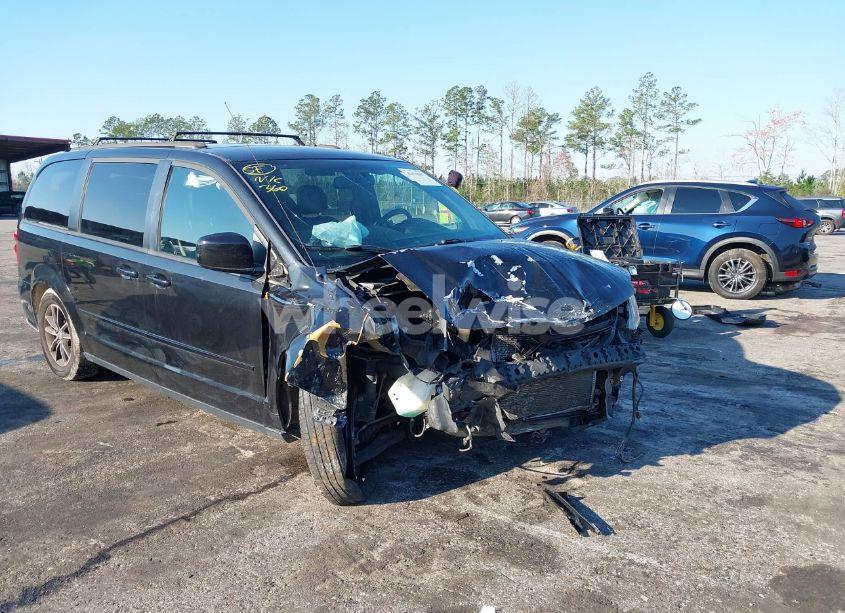 2015 Dodge Grand CARAVAN R/T (VIN 2C4RDGEG2FR737452) main photo