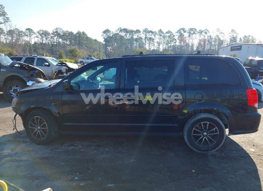 Photo 13 of 2015 Dodge Grand CARAVAN R/T (VIN 2C4RDGEG2FR737452)