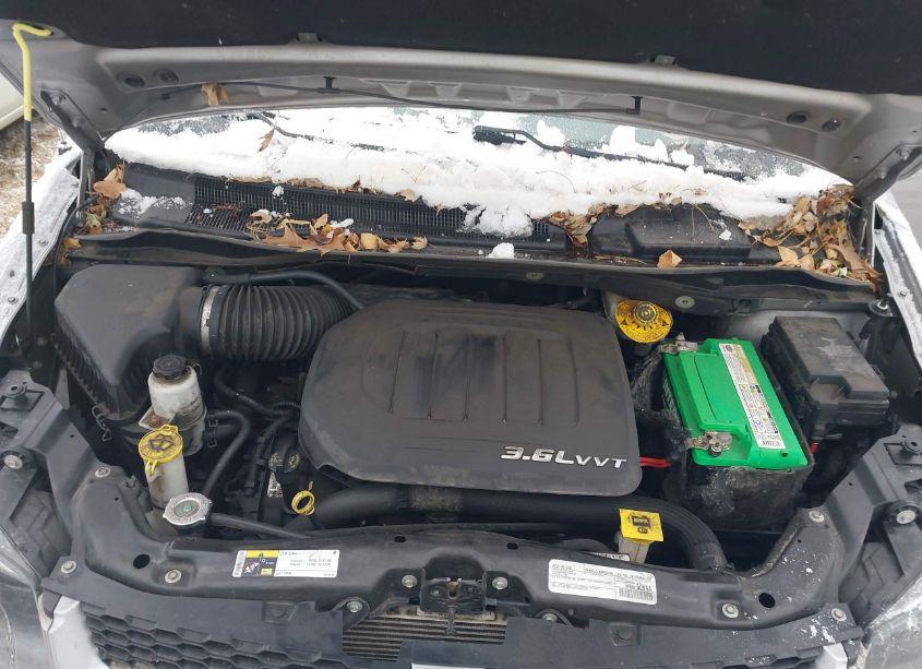 Photo 10 of 2016 Dodge Grand CARAVAN R/T (VIN 2C4RDGEG2GR344892)