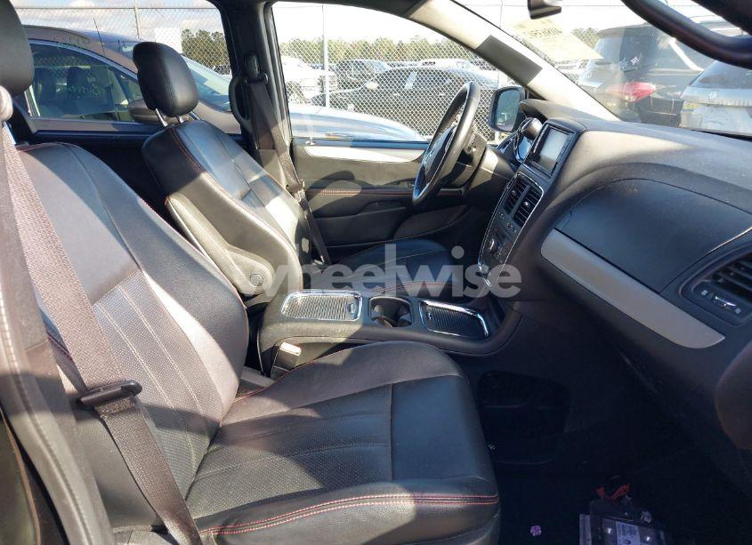 Photo 5 of 2017 Dodge Grand CARAVAN GT (VIN 2C4RDGEG2HR765707)