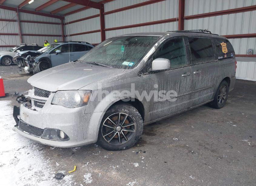 Photo 2 of 2017 Dodge Grand CARAVAN GT (VIN 2C4RDGEG2HR827980)