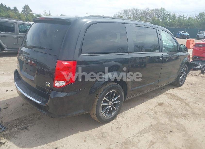 Photo 4 of 2018 Dodge Grand CARAVAN GT (VIN 2C4RDGEG2JR202131)