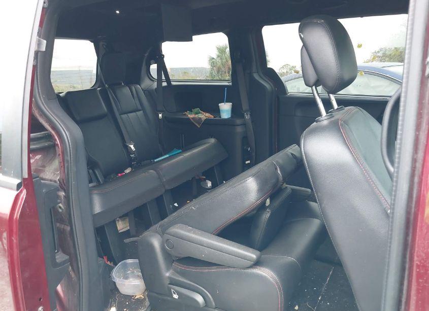 Photo 8 of 2018 Dodge Grand CARAVAN GT (VIN 2C4RDGEG2JR240832)