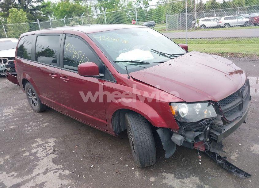 2019 Dodge Grand CARAVAN GT (VIN 2C4RDGEG2KR617905) main photo