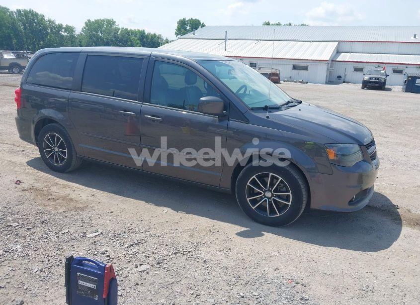2015 Dodge Grand CARAVAN R/T (VIN 2C4RDGEG3FR592132) main photo