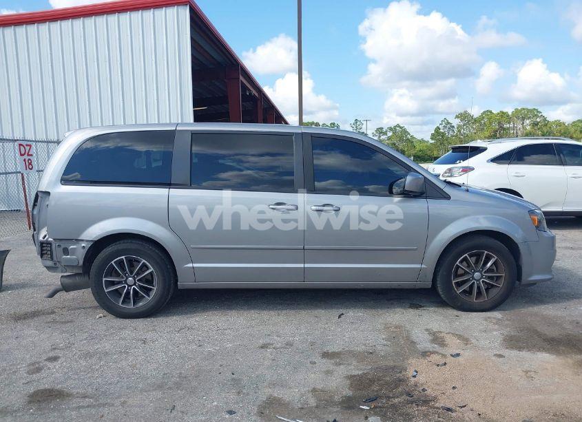 Photo 14 of 2016 Dodge Grand CARAVAN R/T (VIN 2C4RDGEG3GR249130)