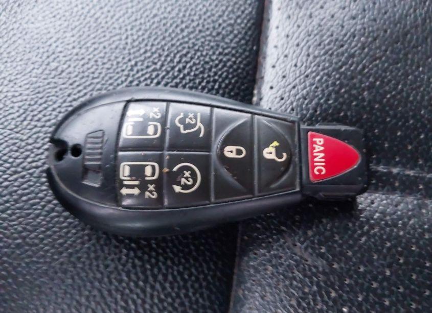 Photo 10 of 2016 Dodge Grand CARAVAN R/T (VIN 2C4RDGEG3GR317619)