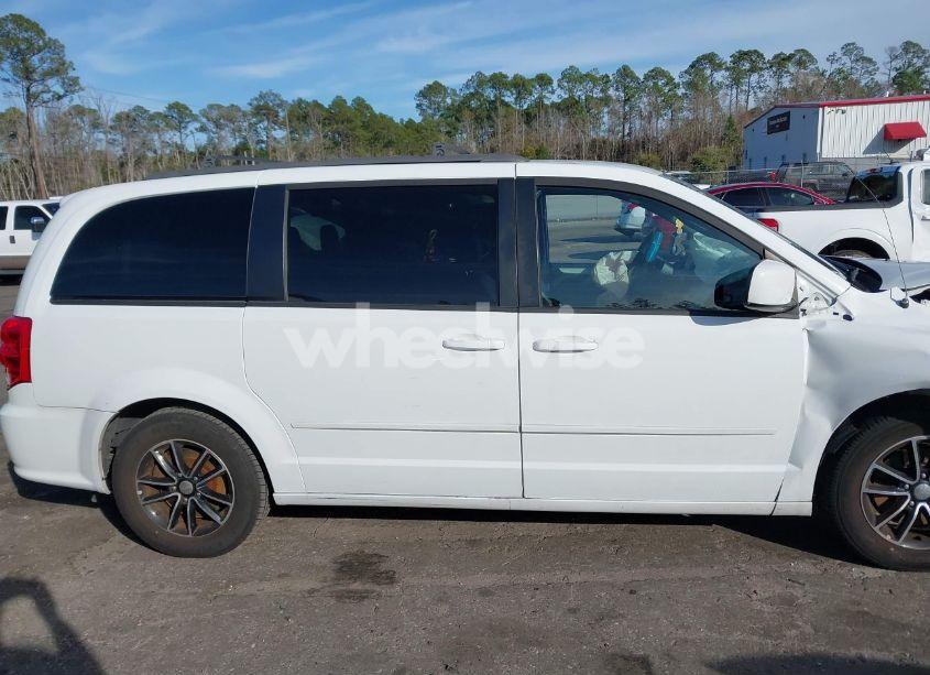 Photo 13 of 2016 Dodge Grand CARAVAN R/T (VIN 2C4RDGEG3GR328829)