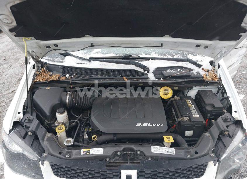 Photo 10 of 2017 Dodge Grand CARAVAN GT (VIN 2C4RDGEG3HR673506)