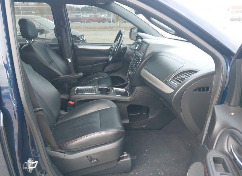 Photo 5 of 2017 Dodge Grand CARAVAN GT (VIN 2C4RDGEG3HR825381)