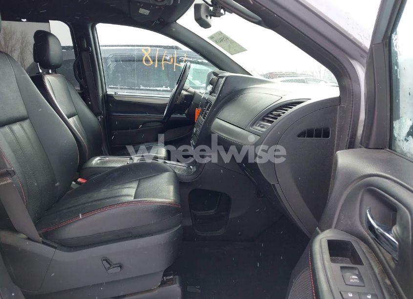 Photo 5 of 2018 Dodge Grand CARAVAN GT (VIN 2C4RDGEG3JR280899)