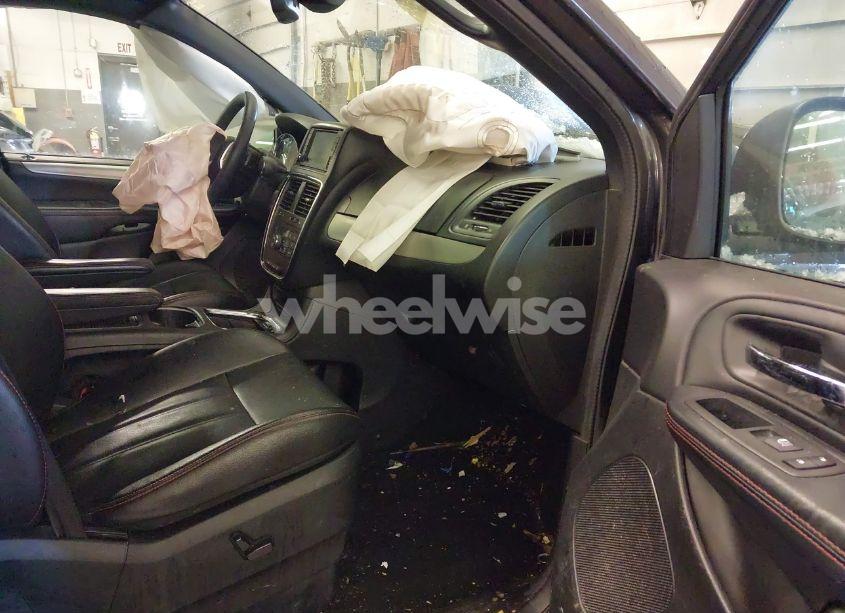 Photo 5 of 2019 Dodge Grand CARAVAN GT (VIN 2C4RDGEG3KR647995)