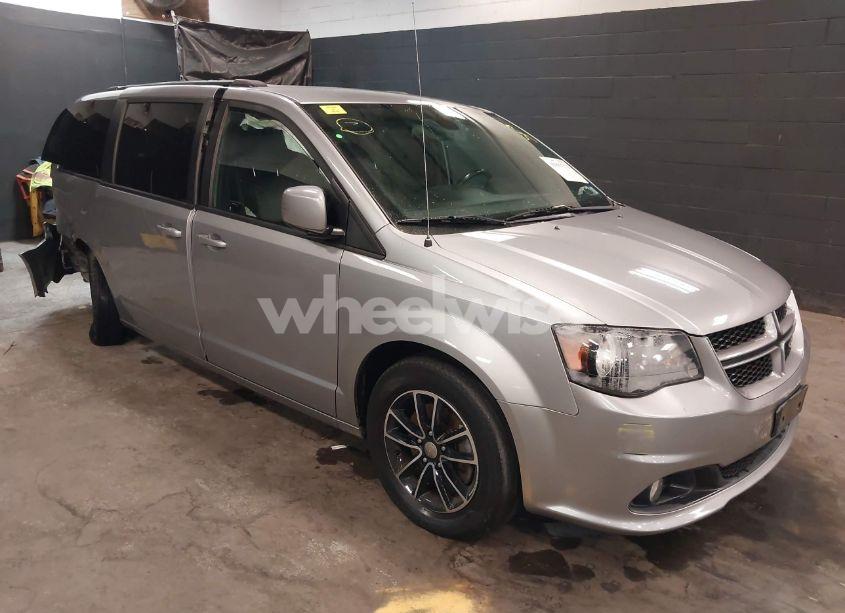 2019 Dodge Grand CARAVAN GT (VIN 2C4RDGEG3KR663355) main photo